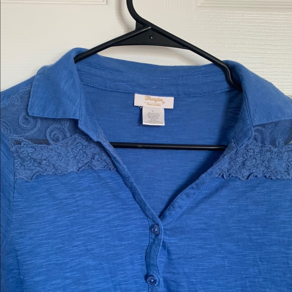 Blue Wrangler top with lace detail